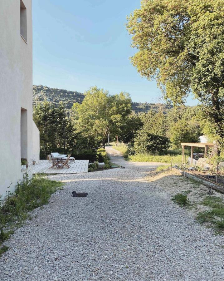 Villa Victoire - Mini villas avec terrasse privée Vauvenargues Extérieur photo